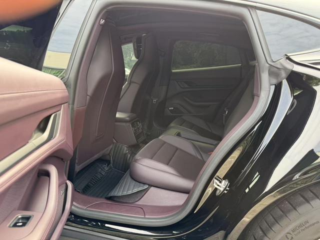 Pre-Owned Porsche Taycan 2020 Taycan