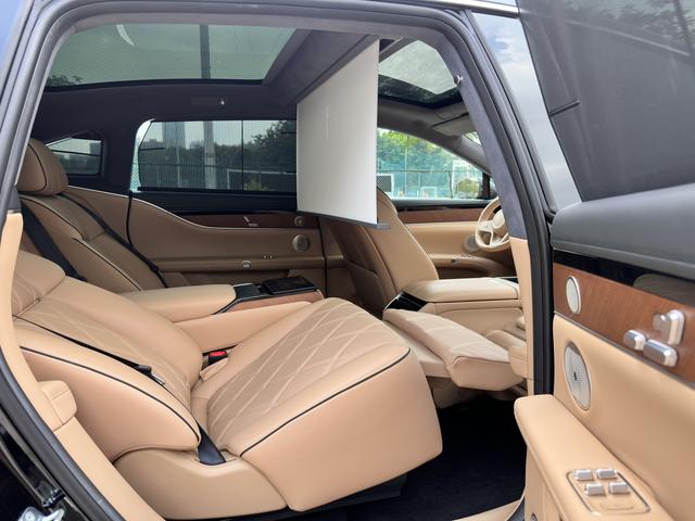 Pre-Owned Huawei Stelato(Xiangjie) S9 2024 Pure Electric Four-Wheel Drive Ultra