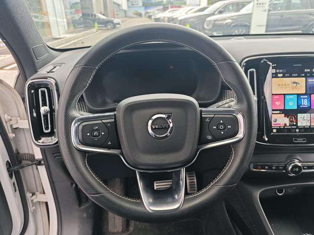 Pre-Owned Volvo XC40 EV 2021 Model P8 Pure Electric AWD Inscription R-Design