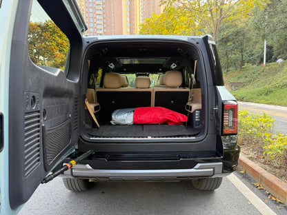 Certificated Pre-Owned Formula Leopard 8 2025 Brave and Wise Flagship Edition 7-Seater -u22495275